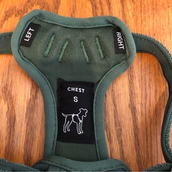 🌈 6/$60, Boots & Barkley Small Dog Adjustable Harness - Picture 4 of 9